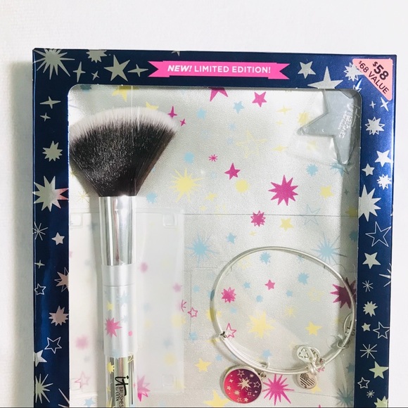 NEW it cosmetics alex and ani bracelet brush set - Picture 5 of 16